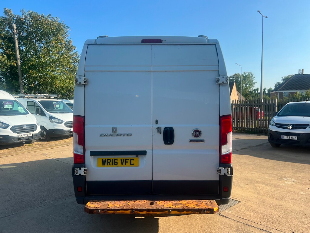 Vehicle 33