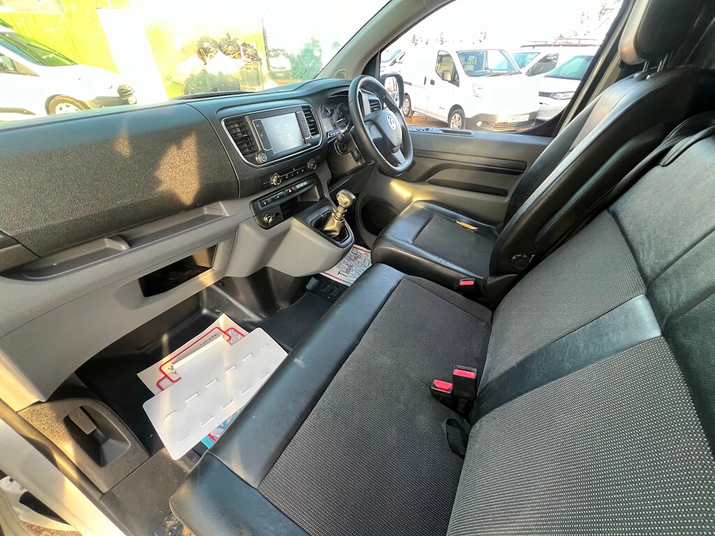 Used Vauxhall Vivaro 2021 for sale - 76738565: Photo 3