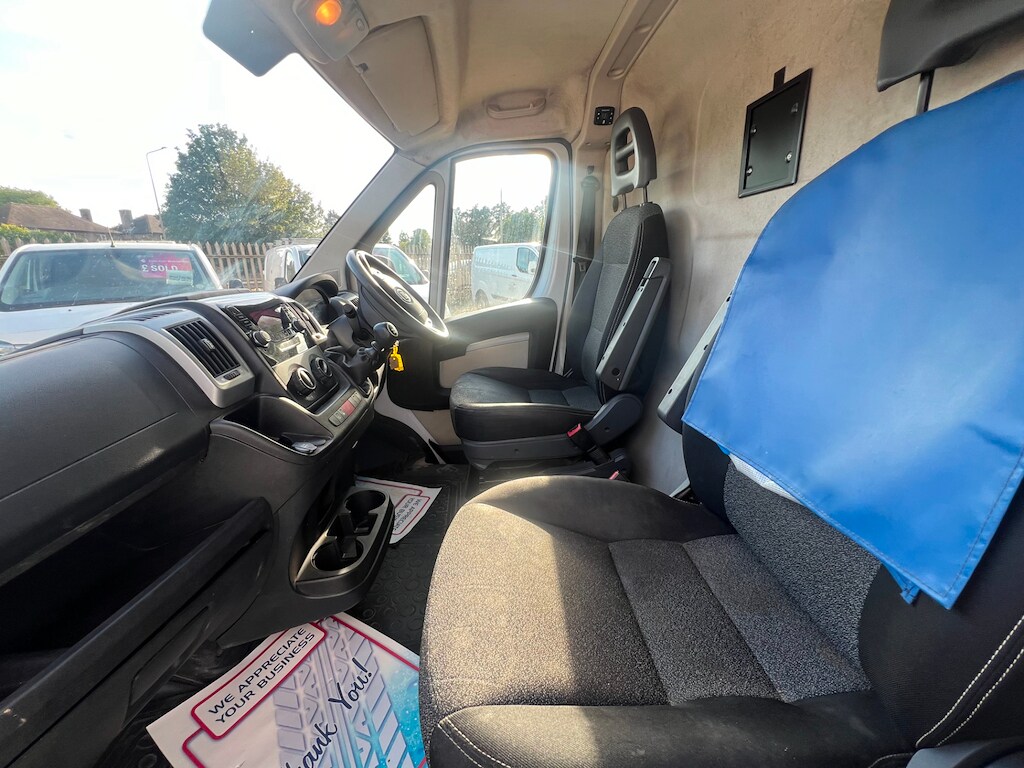 Vehicle 33