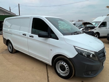Used Mercedes-Benz Vito 2021 for sale - 76104529: Photo