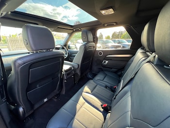 Used Land Rover Discovery 2019 for sale - 78442538: Photo