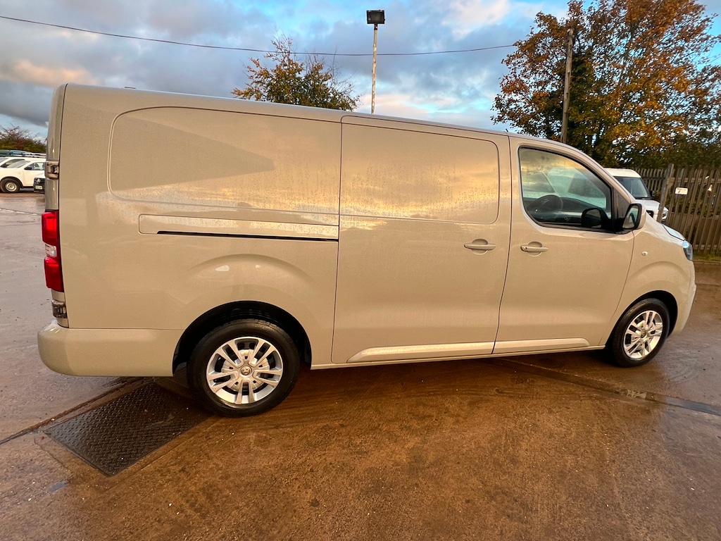 Used Vauxhall Vivaro 2020 for sale - 76290115: Photo 16