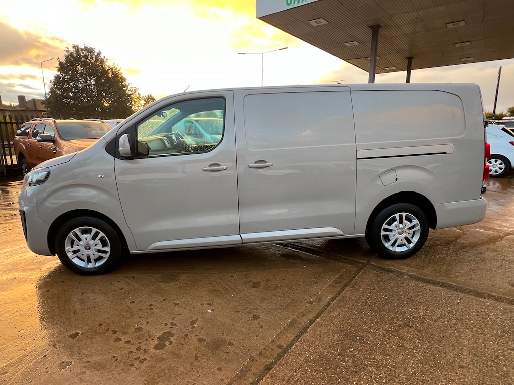 Used Vauxhall Vivaro 2020 for sale - 76290115: Photo 30