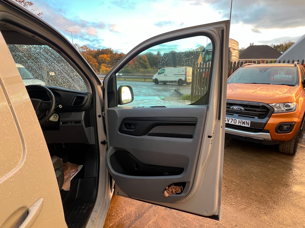Used Vauxhall Vivaro 2020 for sale - 76290115: Photo 49