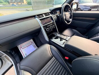 Used Land Rover Discovery 2019 for sale - 78603656: Photo