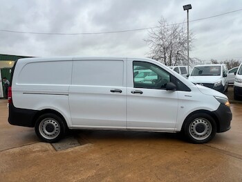Used Mercedes-Benz Vito 2022 for sale - 76738535: Photo