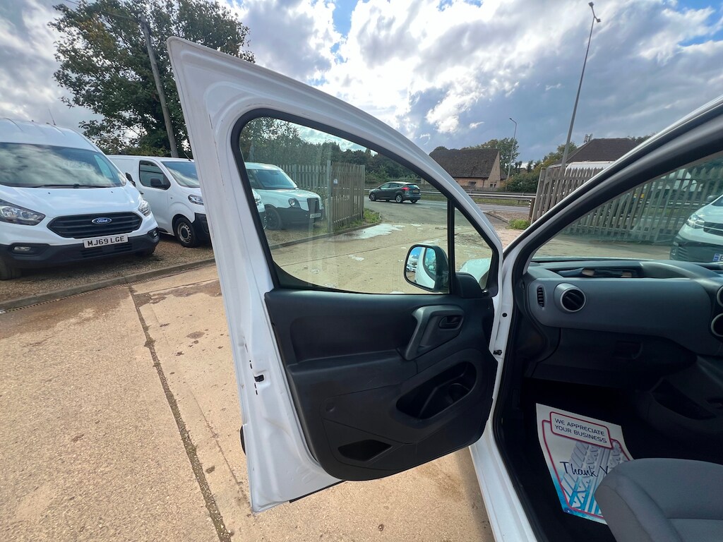 Used Peugeot Partner 2016 for sale - 76027878: Photo 39