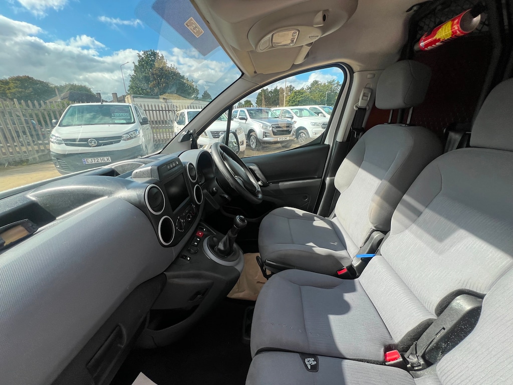 Used Peugeot Partner 2016 for sale - 76847320: Photo 41