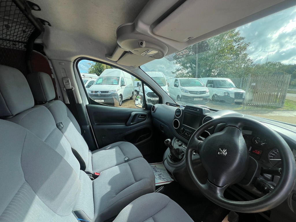 Used Peugeot Partner 2016 for sale - 76847320: Photo 51