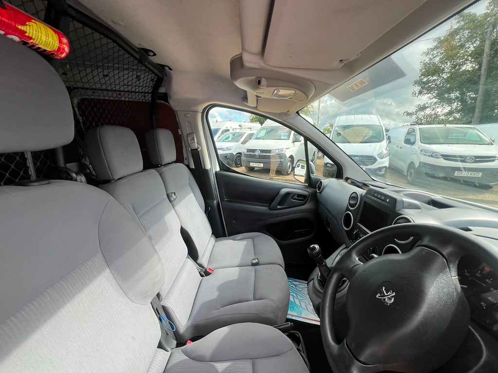 Used Peugeot Partner 2016 for sale - 76847320: Photo 52