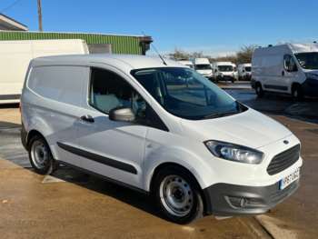 Used Ford Transit Courier 2017 for sale - 72948940: Photo