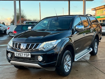 Used Mitsubishi L200 2017 for sale - 76640652: Photo