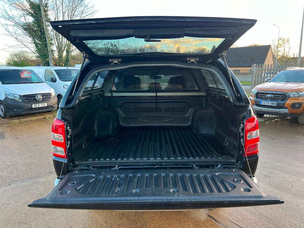 Used Mitsubishi L200 2017 for sale - 76640652: Photo 4