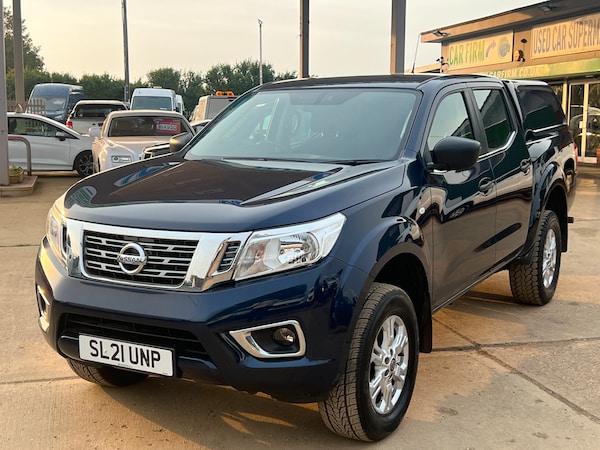 Used Nissan Navara 2021 for sale - 75571713: Photo 1