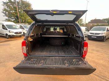 Used Nissan Navara 2021 for sale - 75571713: Photo