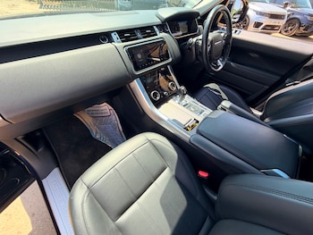 Used Land Rover Range Rover Sport 2019 for sale - 79120679: Photo