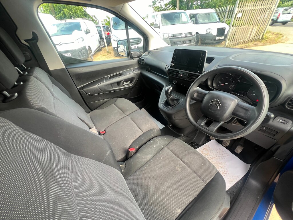 Vehicle 44