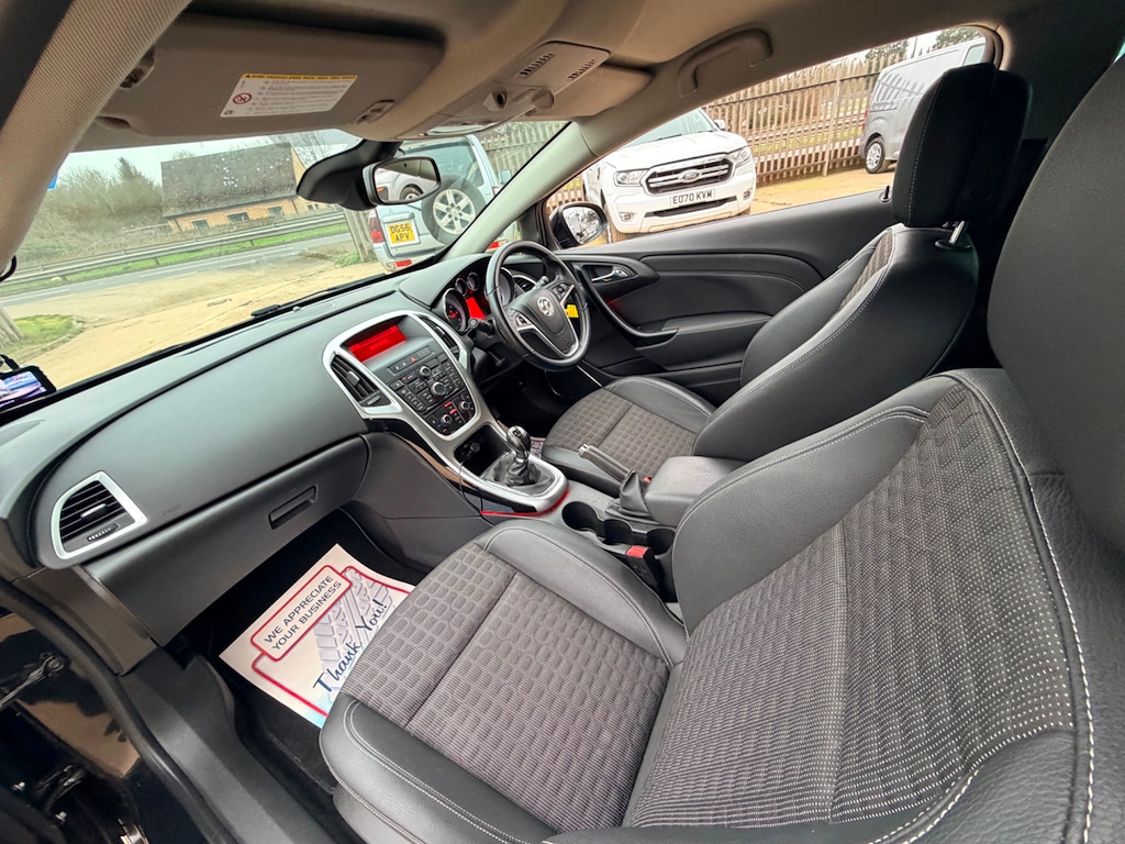 Used Vauxhall Astra GTC 2015 for sale - 77786546: Photo 4