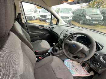 Used Ford Transit Courier 2017 for sale - 72640358: Photo