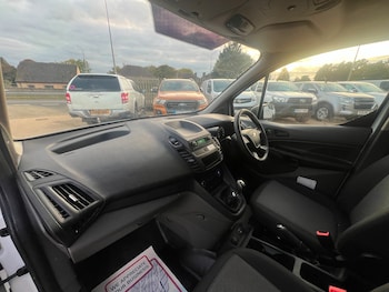 Used Ford Transit Connect 2020 for sale - 76140483: Photo