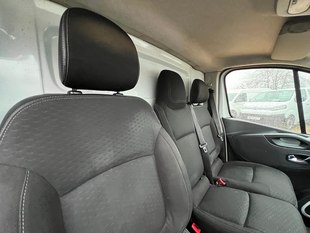 Used Vauxhall Vivaro 2018 for sale - 77640997: Photo 48