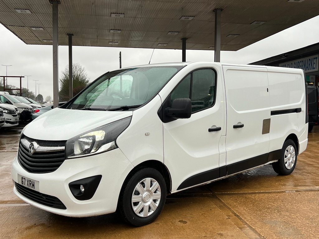 Used Vauxhall Vivaro 2018 for sale - 77640997: Photo 5