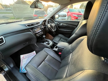 Used Nissan X-Trail 2017 for sale - 76384698: Photo