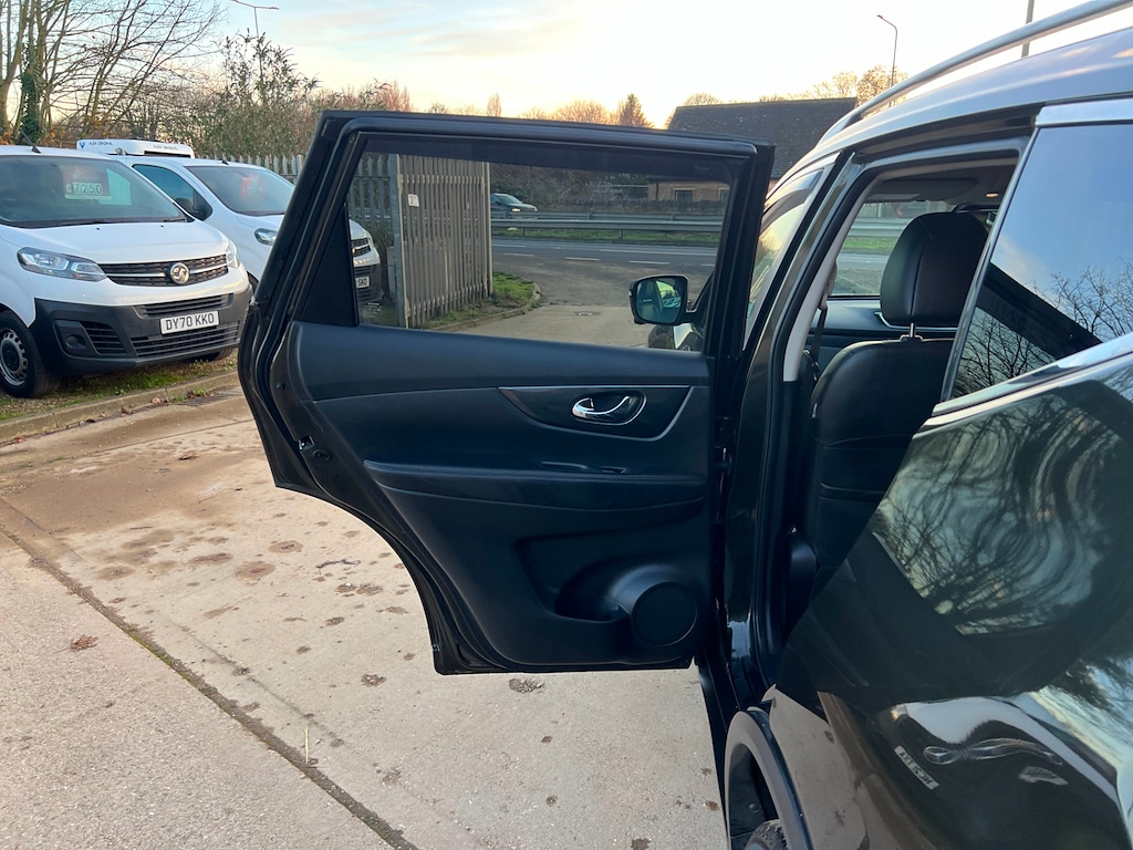 Used Nissan X-Trail 2017 for sale - 76384698: Photo 40