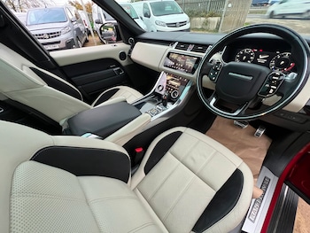 Used Land Rover Range Rover Sport 2018 for sale - 76532388: Photo