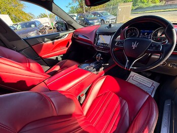 Used Maserati Levante 2017 for sale - 78329154: Photo