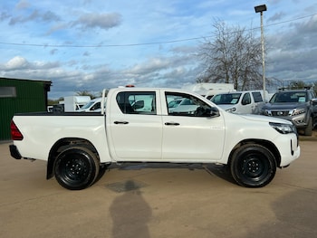 Used Toyota Hilux 2022 for sale - 77786553: Photo