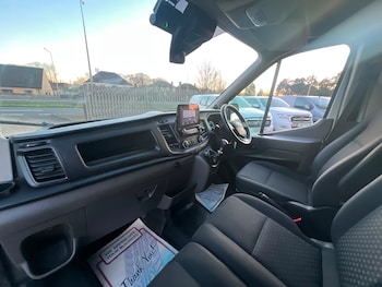 Used Ford Transit 2022 for sale - 77890224: Photo