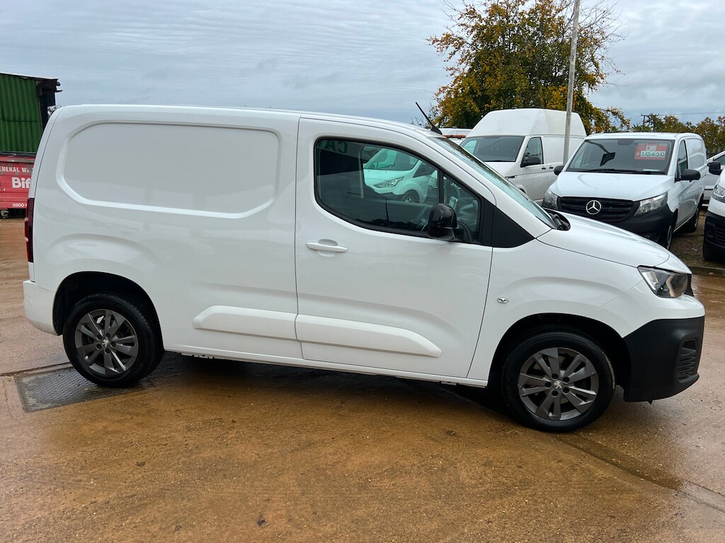 Used Peugeot Partner 2022 for sale - 76384667: Photo 2