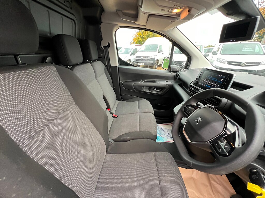 Used Peugeot Partner 2022 for sale - 76384667: Photo 60