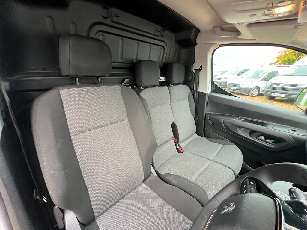 Used Peugeot Partner 2022 for sale - 76384667: Photo 61