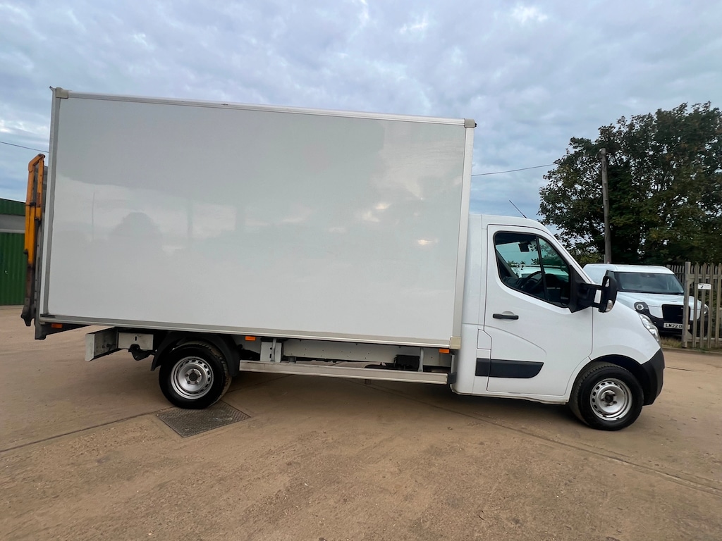 Vehicle 19