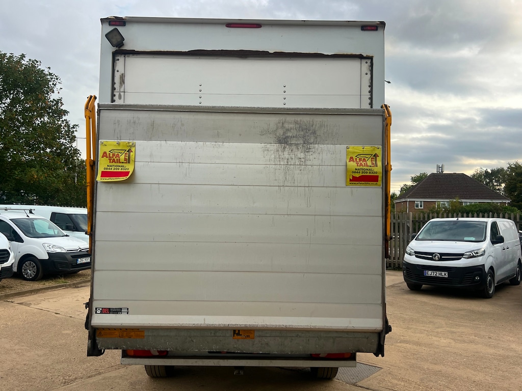 Vehicle 27