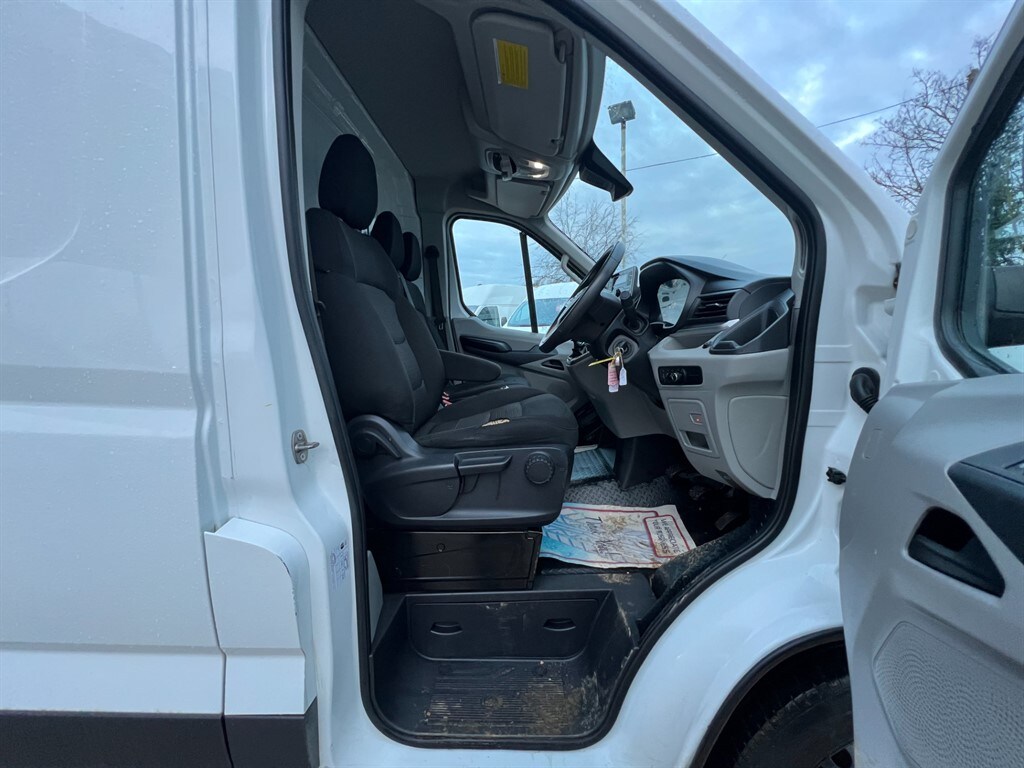 Vehicle 49