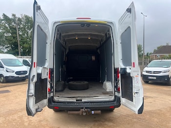 Used Ford Transit 2019 for sale - 76847318: Photo