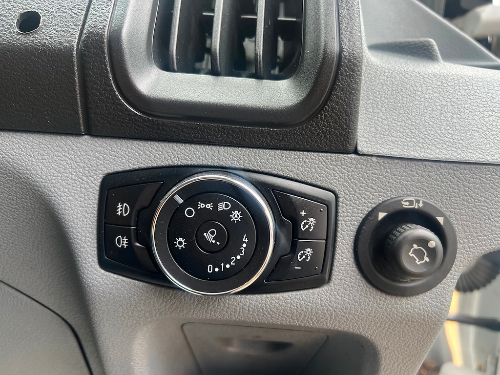 Used Ford Transit 2019 for sale - 76847318: Photo 66
