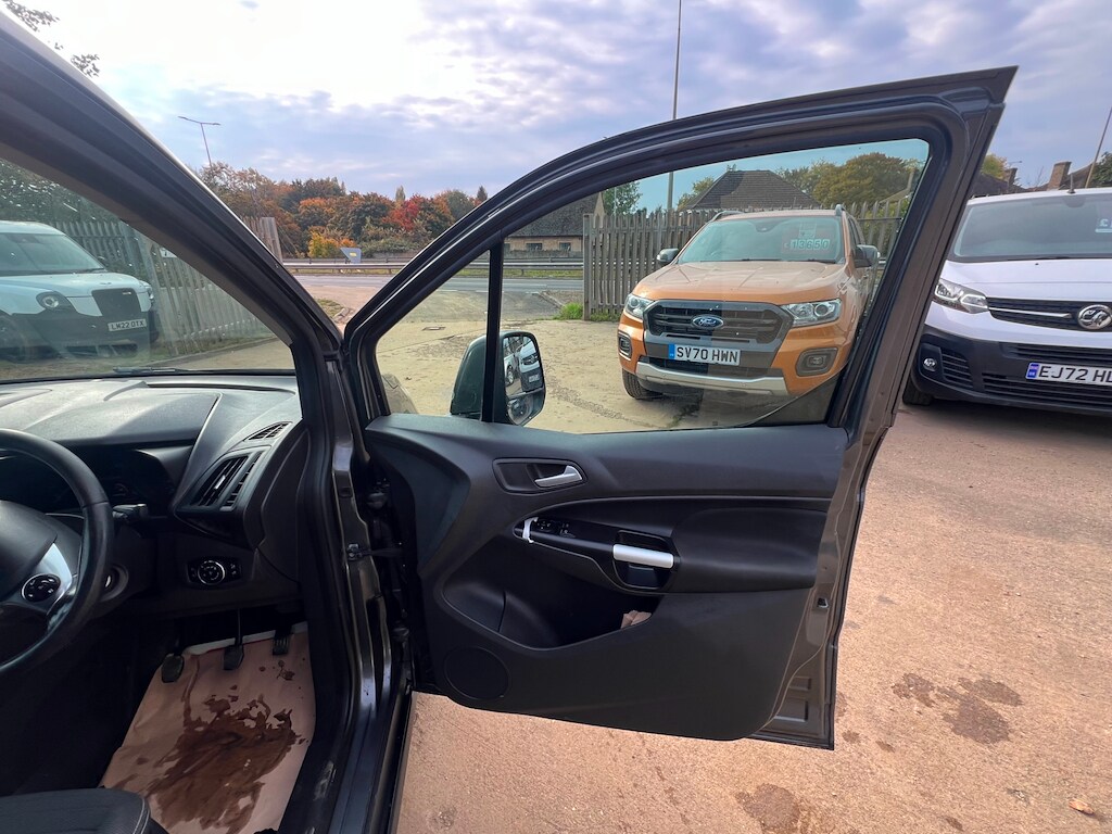 Used Ford Transit Connect 2016 for sale - 76290138: Photo 47