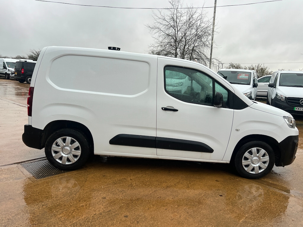 Used Citroen Berlingo 2020 for sale - 77381308: Photo 2