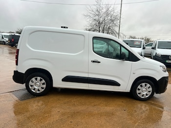 Used Citroen Berlingo 2020 for sale - 77381308: Photo