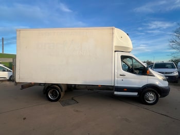 Used Ford Transit 2019 for sale - 76684524: Photo