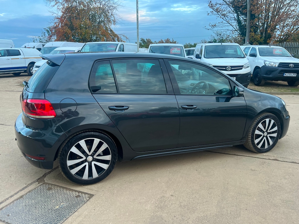 Used Volkswagen Golf 2010 for sale - 76452450: Photo 17