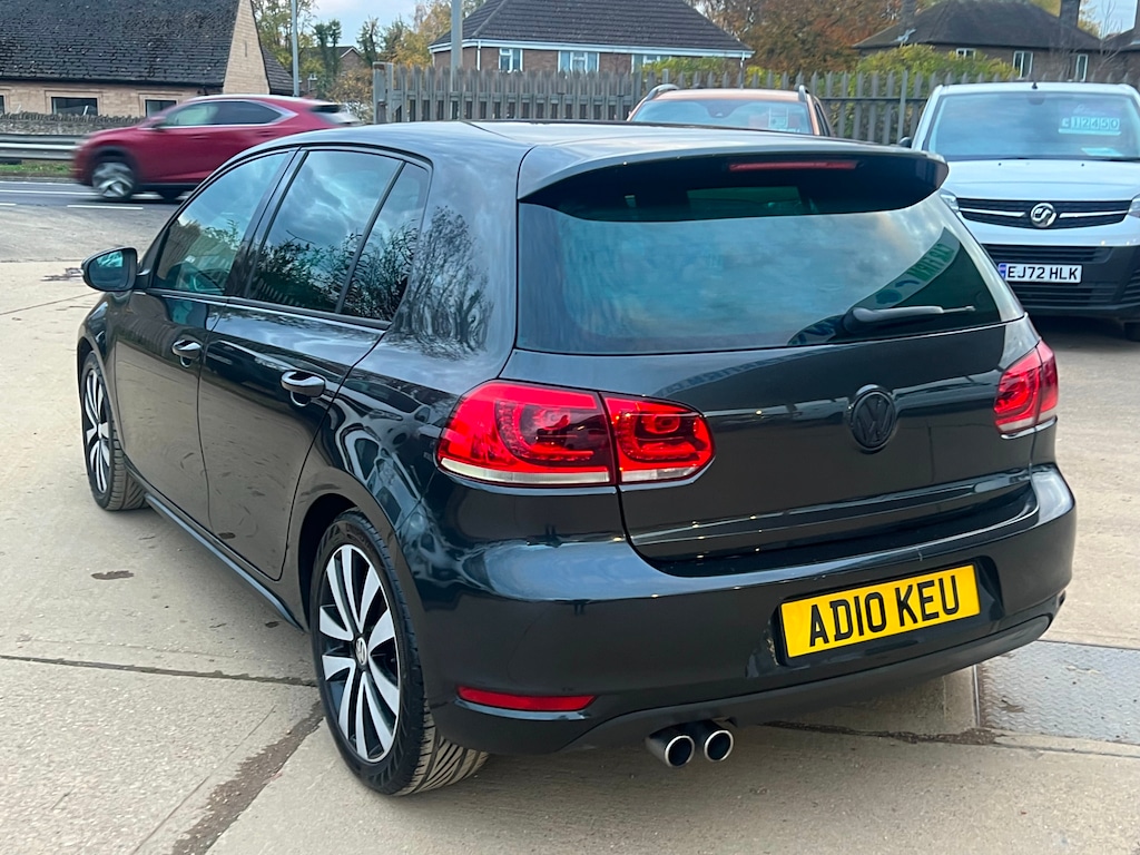 Used Volkswagen Golf 2010 for sale - 76452450: Photo 24