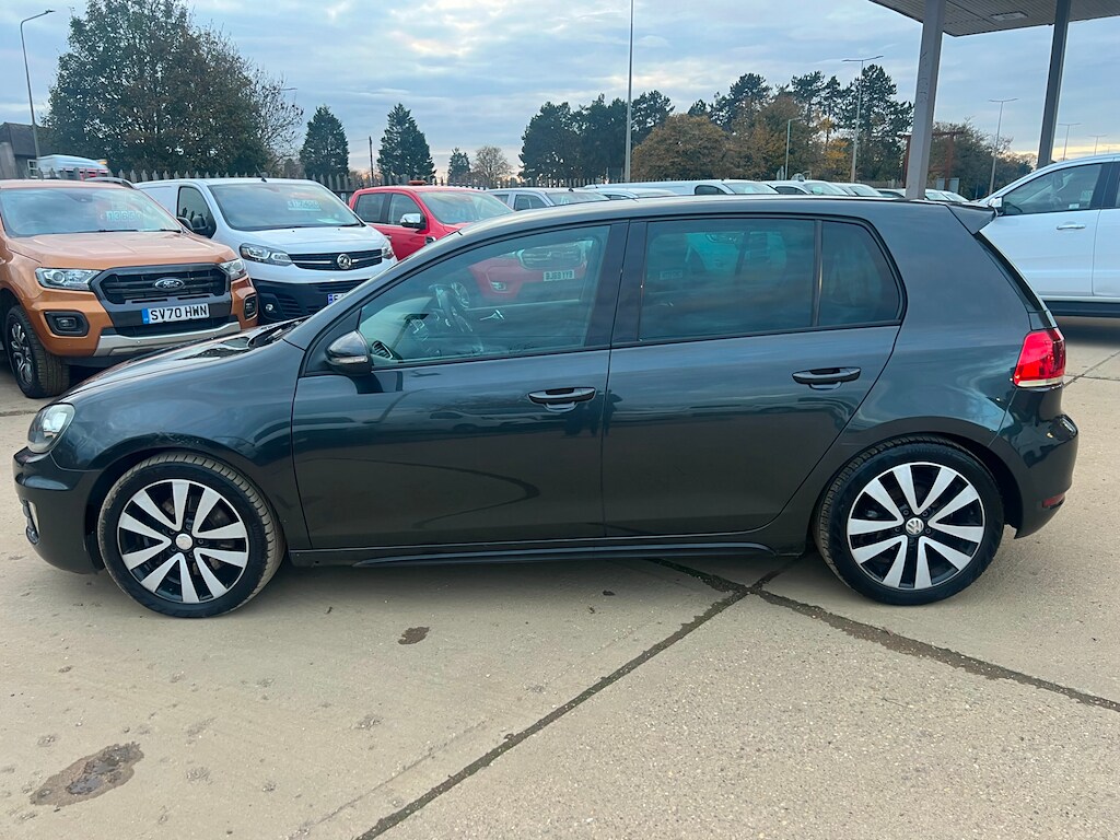 Used Volkswagen Golf 2010 for sale - 76452450: Photo 28