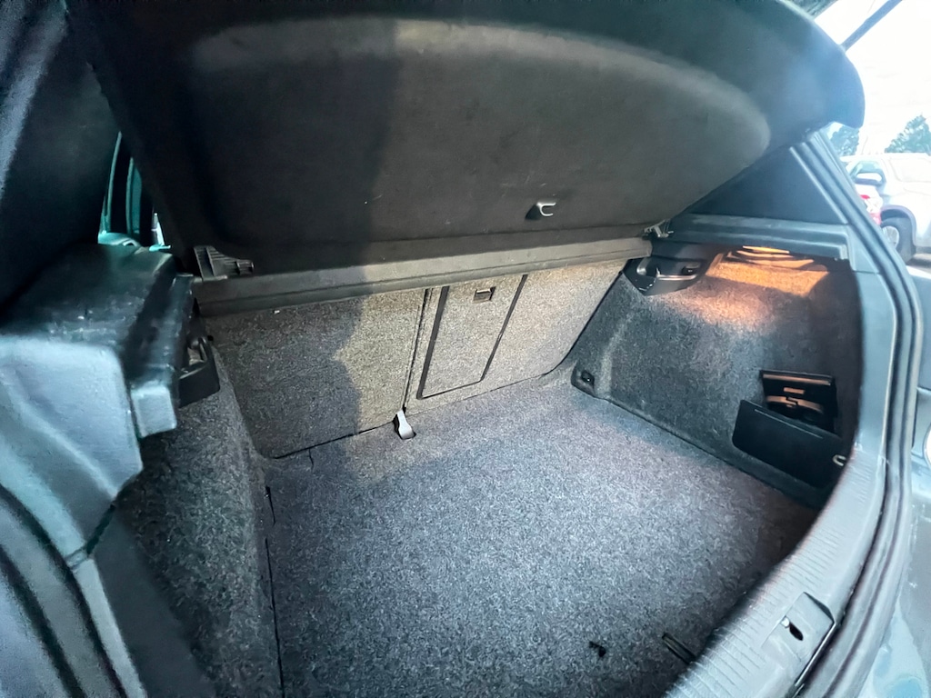 Used Volkswagen Golf 2010 for sale - 76452450: Photo 39