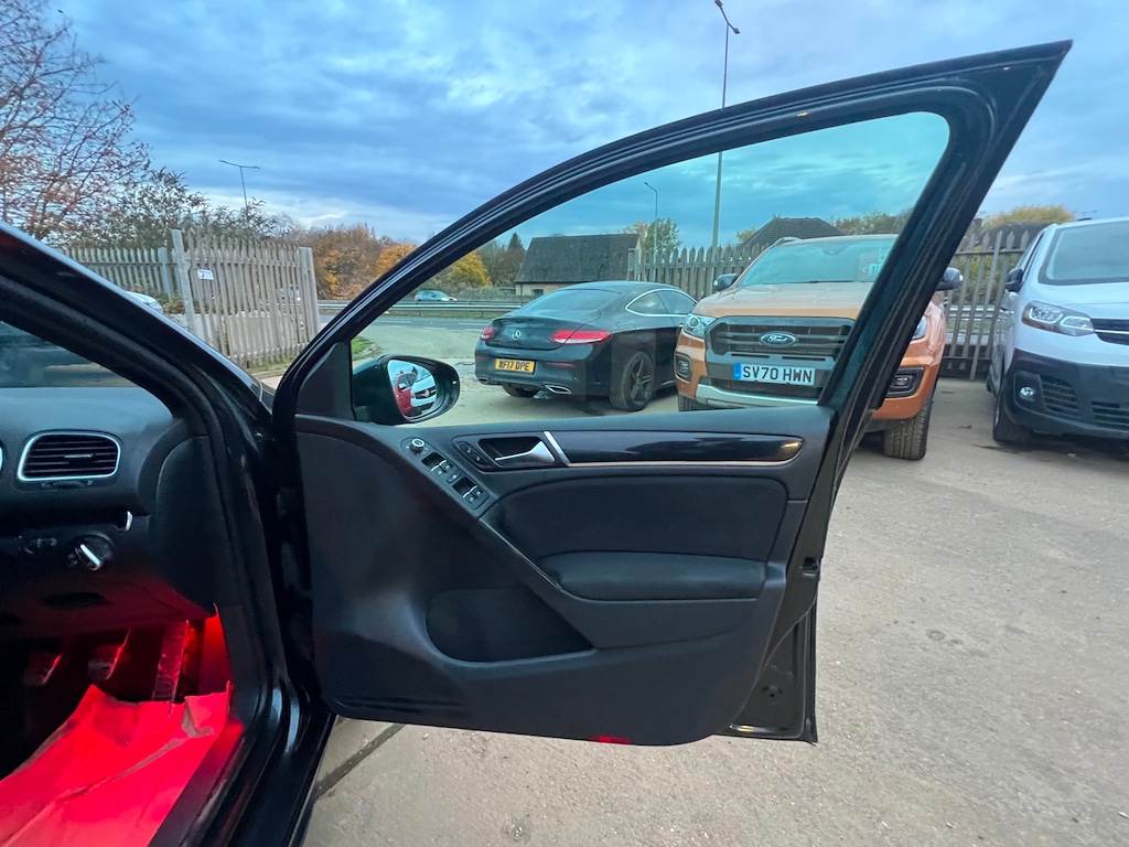 Used Volkswagen Golf 2010 for sale - 76452450: Photo 46