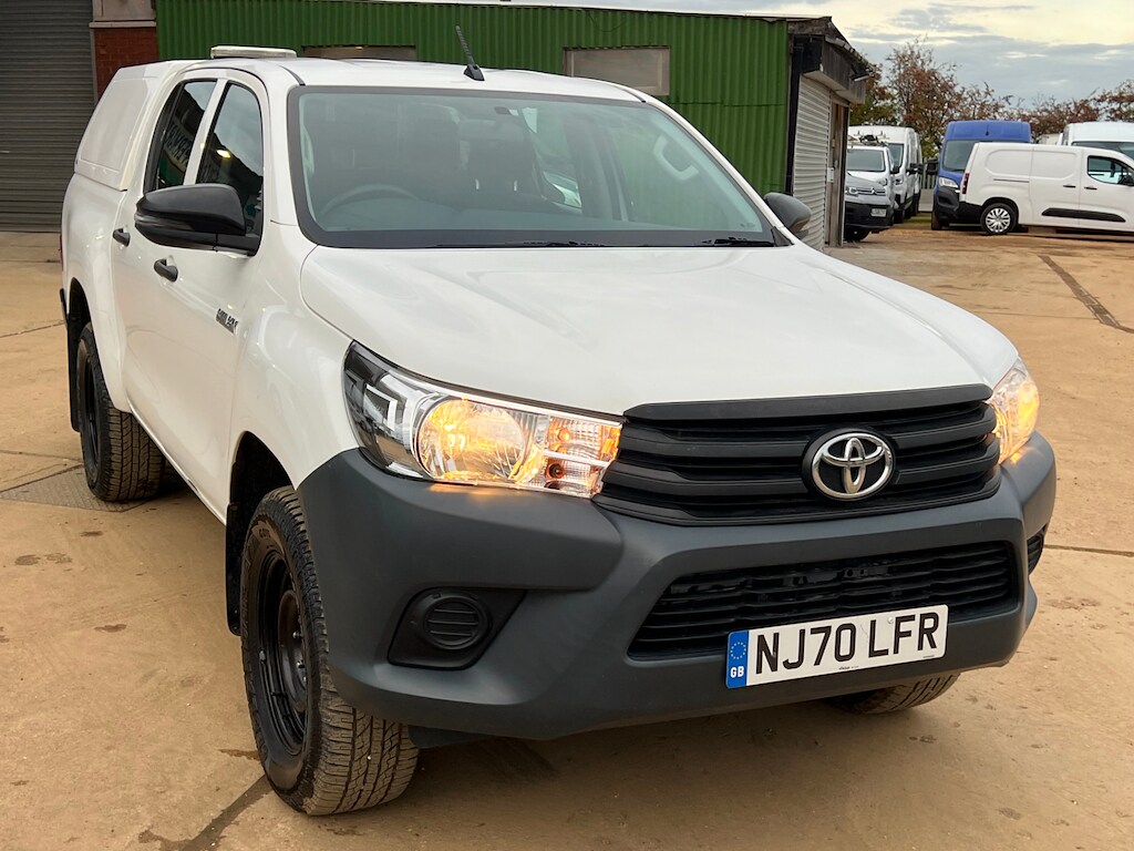 Used Toyota Hilux 2020 for sale - 76117172: Photo 11